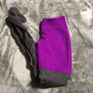 Alo Yoga Goddess Legging- S